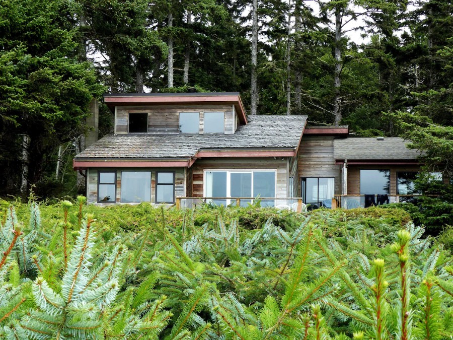Chesterman Beachfront House