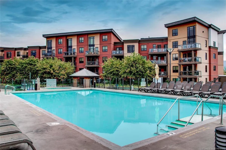 Playa del Sol Creek Side Getaway