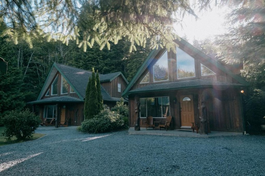 Port Renfrew Wilderness Lodge