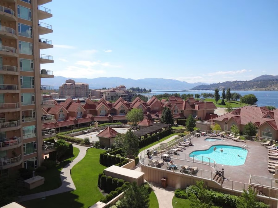 Downtown Lakefront Condo