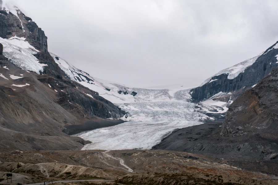 Image related to columbia icefields