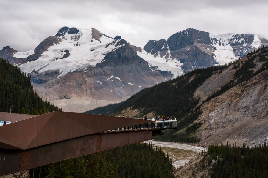 Image related to columbia icefields