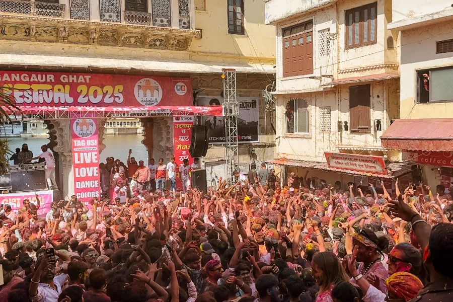 Image related to holi udaipur