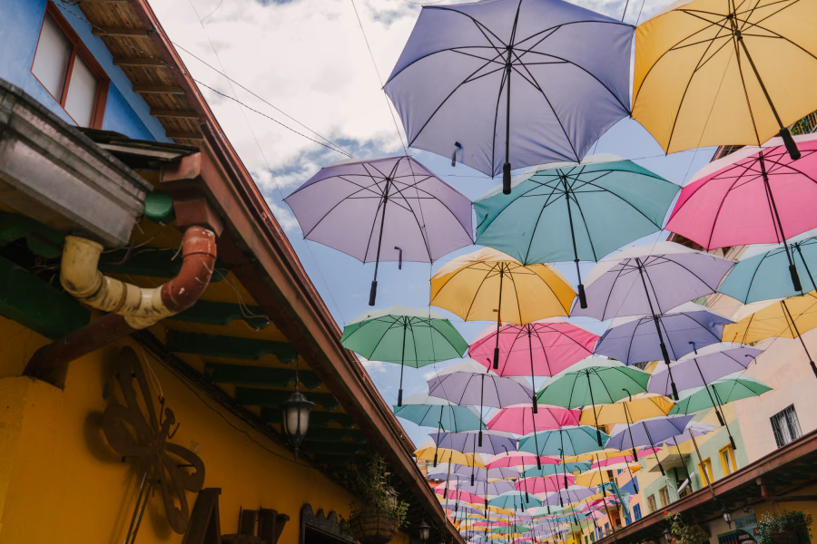 Things to Know Before Visiting Guatape: umbrella street