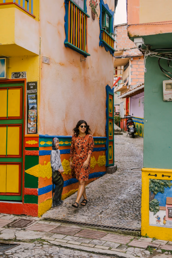 Things to Know Before Visiting Guatape: Colorful Murals